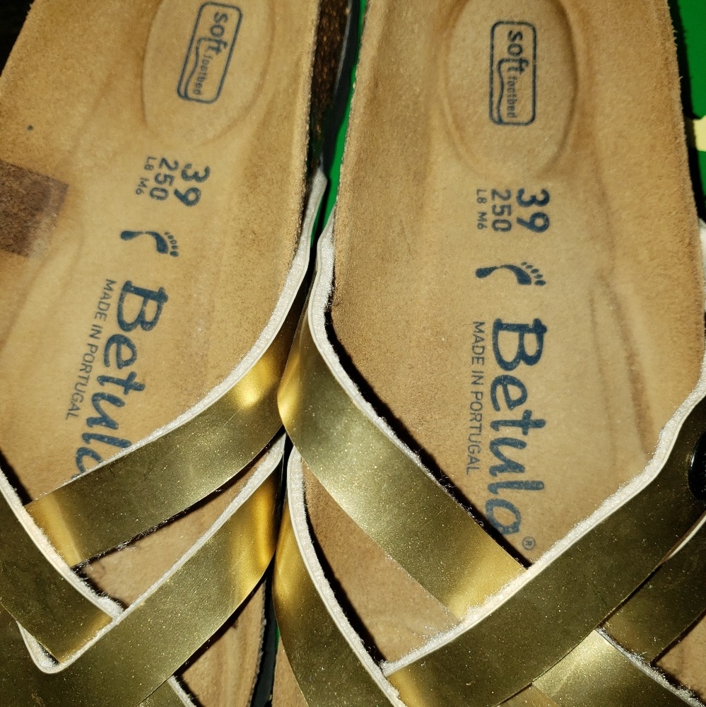 Sandal